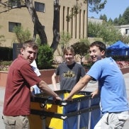 uclastudents_movingin_1