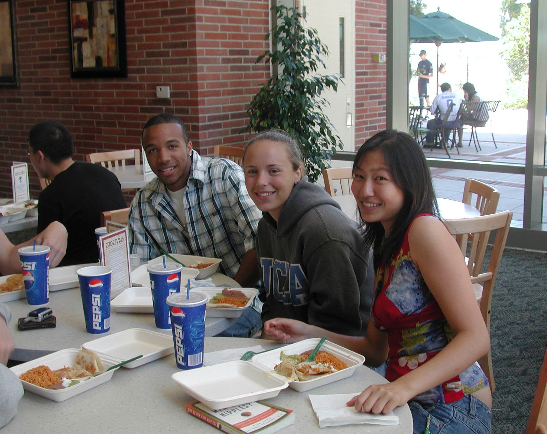 uclastudents_atrendezvous